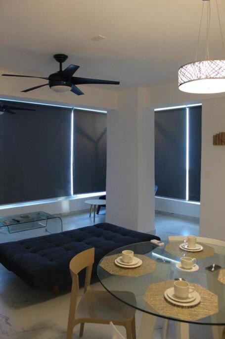 Beach Front Renewed Apartment カンクン エクステリア 写真