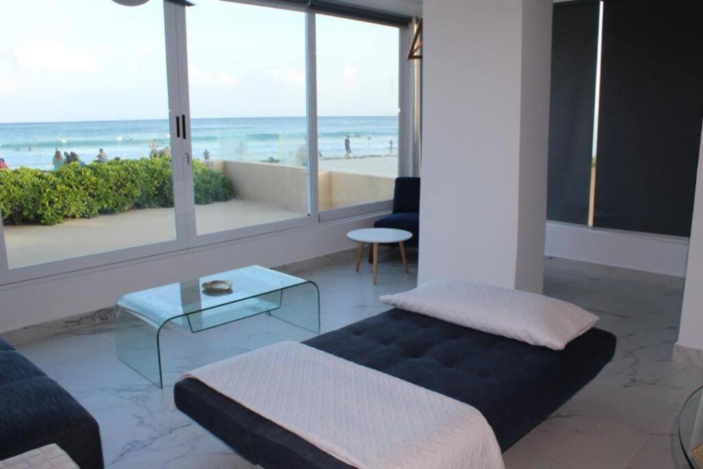 Beach Front Renewed Apartment カンクン エクステリア 写真